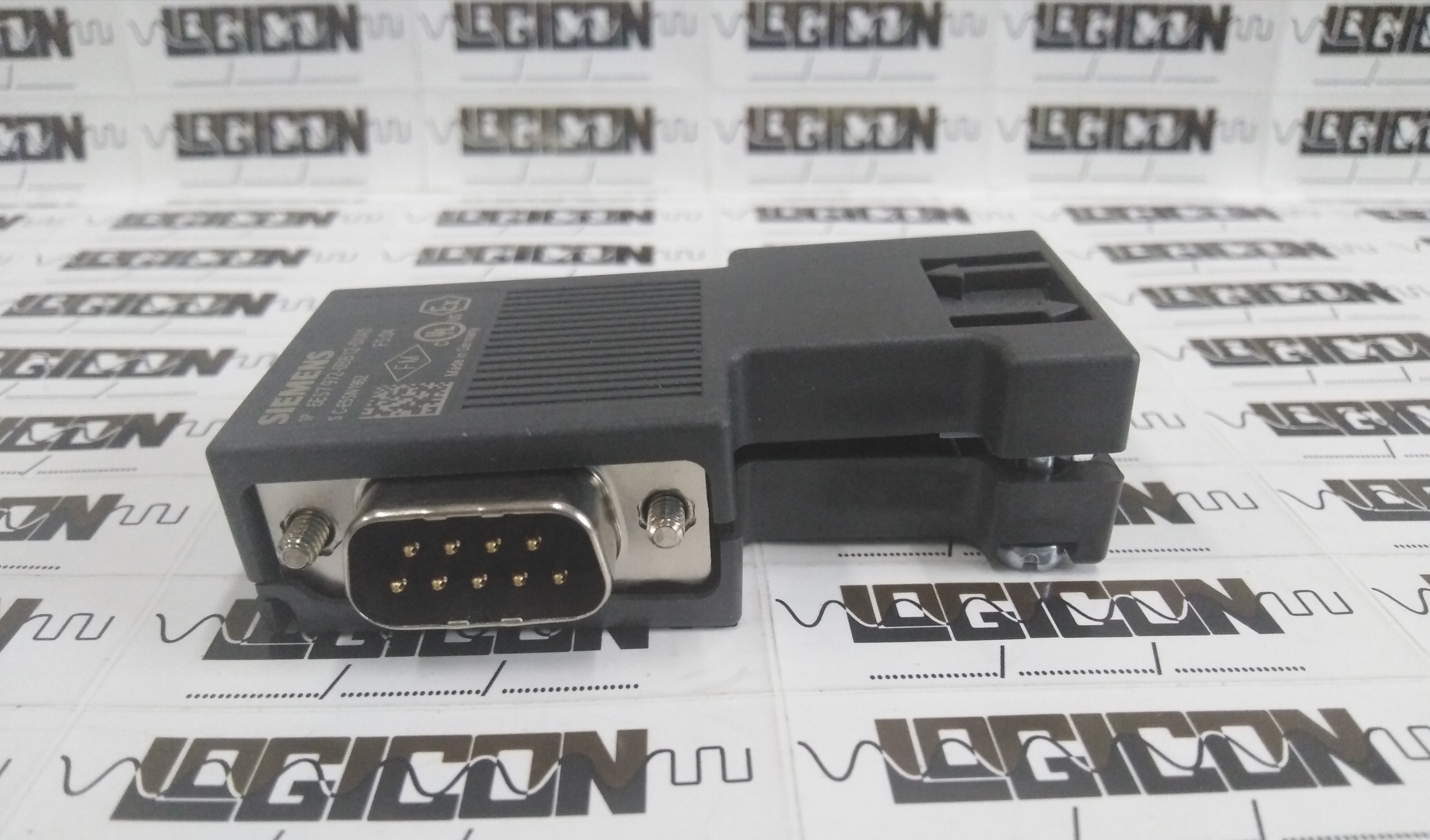 UN PROFIBUS DP Connecteur 6ES7972-0BB12-0XA0 6ES7 972-0BB12-0XA0 Pour